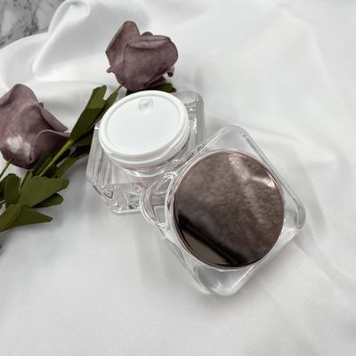 Контейнеры 50g сливк тяжеловесного опарника квадрата косметического акриловые с крышкой зеркала