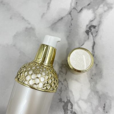 Скрининг шелка 100ml овальной косметической бутылки насоса акриловый подгонял