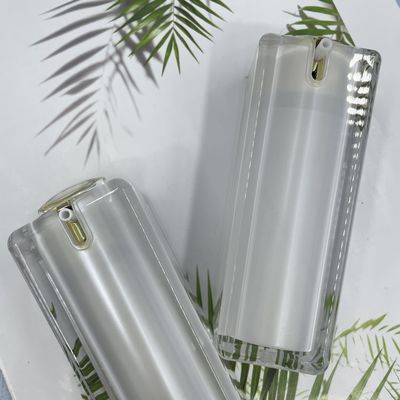 Бутылки насоса ABS пресса 100ml пальца квадратной косметической упаковывая