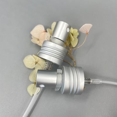 Распределитель Alu спрейера насоса духов Matt серебряный 24/410 дозировок 0.12ML с замком зажима
